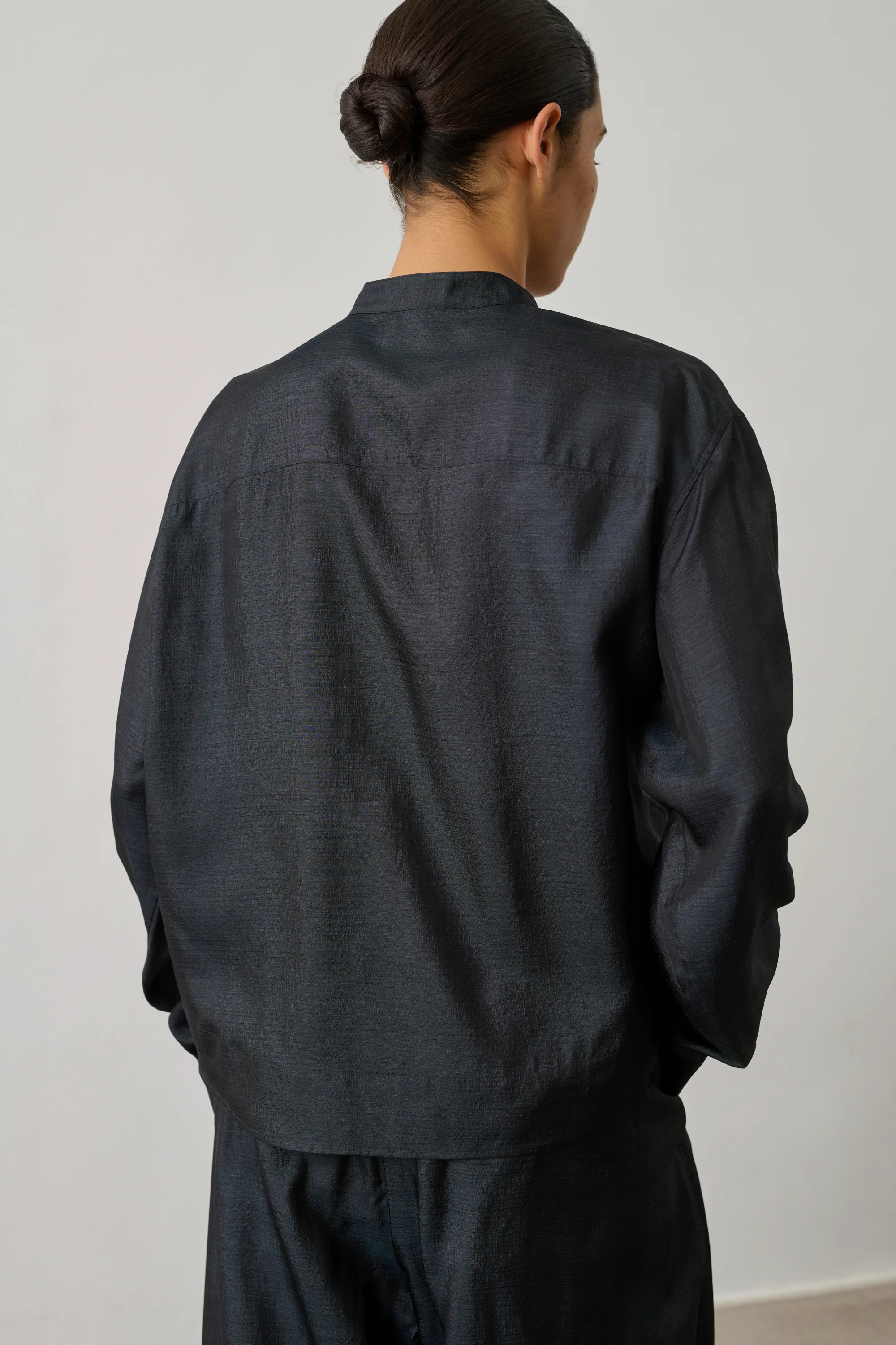 BLOUSE HAMPTON NOIRE - Image 3