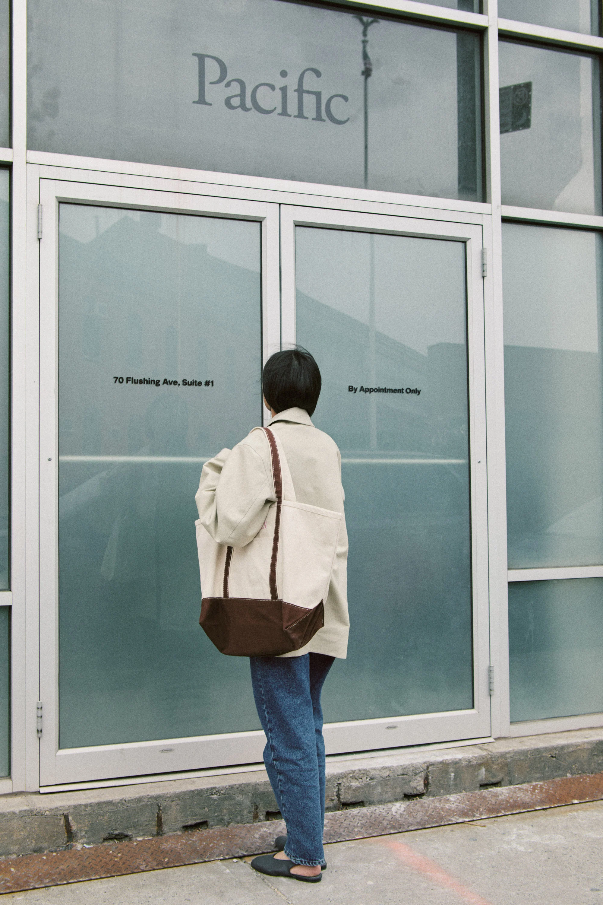 CABAS BOOKS MAXI MARRON - Image 5